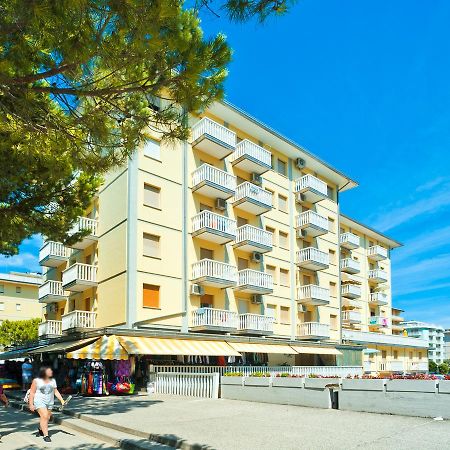 Ivana Belmare Apartaments Bibione Exterior foto